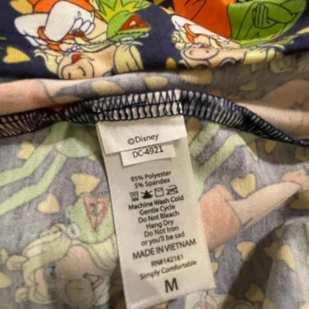 LuLaRoe Disney Miss Piggy, Kermit & Hearts Navy Irma Top M FREE SHIP - Picture 4 of 5